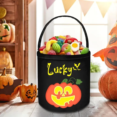 Vista 6 de Cubo de Halloween personalizado con nombre personalizado para trucos o tratos, bolsa de dulces personalizada para niños, bolsas de lona grandes