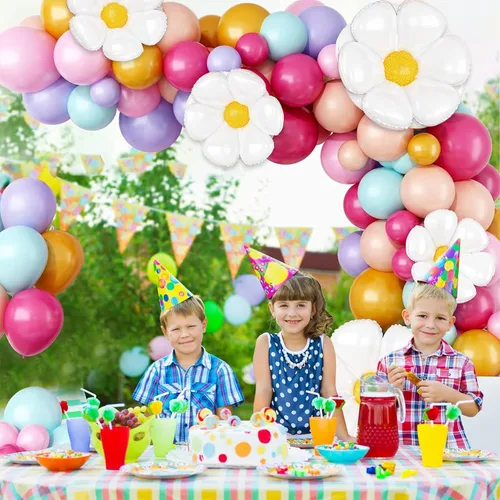 Vista 5 de Kit de arco de globos pastel, guirnalda de arco de globos de margaritas con globos de látex de arco iris rosa macarrón, azul, morado, amarillo