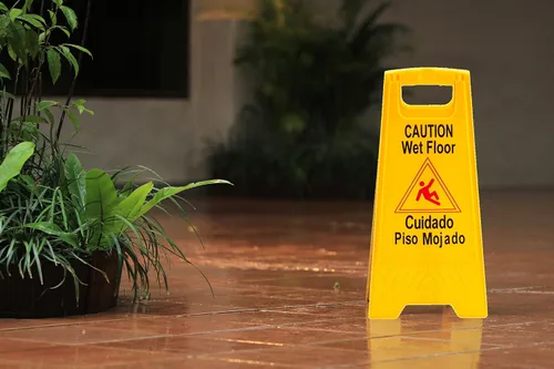 Vista 5 de Tiger Chef, señal de precaución de piso mojado, plegable con 2 caras, señal de precaución de piso Caution Wet Floor, 24 pulgadas por 12 pulgadas