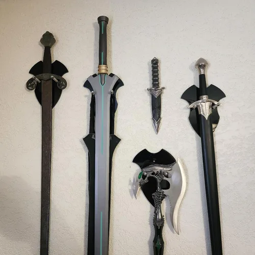 Vista 3 de Soporte de pared vertical de acrílico negro para espada, soporte para espada para 1 espada, katana o hacha, soporte resistente para espada