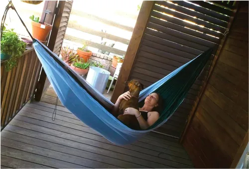 Vista 2 de Hammock Bliss Mosquito Free Hammock Bliss - Hamaca de camping con toldo de malla de mosquitero con mosquitero - Suspensión integrada de cuerda