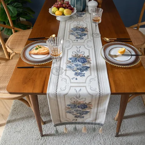 Vista 3 de Camino de mesa de lujo bordado, largo camino de mesa de comedor, elegante bufanda de jacquard con borlas múltiples para decoración de mesa