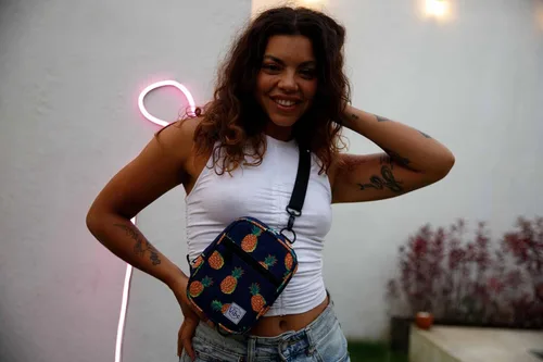Vista 6 de Bolso bandolera para mujeres y hombres, 5 en 1, multiuso de poliéster reciclado, mochila cruzada, Pineapples, Bolso bandolera