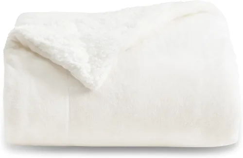 Vista 12 de Bedsure GentleSoft - Manta de forro polar Sherpa para sofá, manta de Navidad gruesa y cálida para invierno, manta de felpa suave y esponjosa como