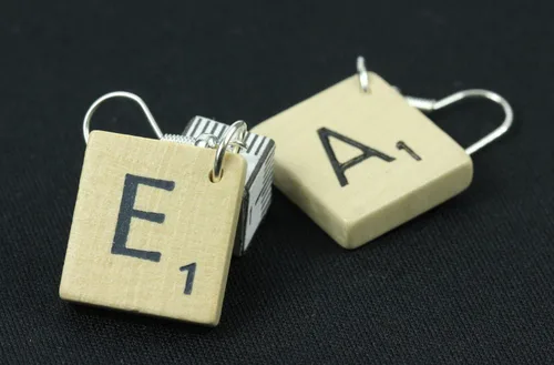 Vista 3 de Scrabble Earrings Initials Chosse a Letter Name Initial Letter Upcycling N +?, 2nd Letter:O