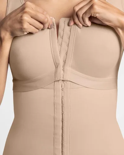 Vista 4 de Modelador de cuerpo esculpido con brasier de soporte de espalda integrado