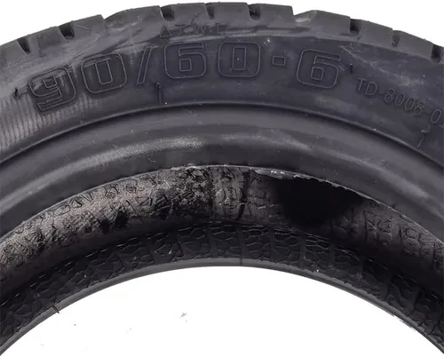 Vista 2 de Neumático sin cámara 90/60-6 para scooter eléctrico de 11 pulgadas ampliado resistente al desgaste antideslizante Accesorios de neumáticos de vacío