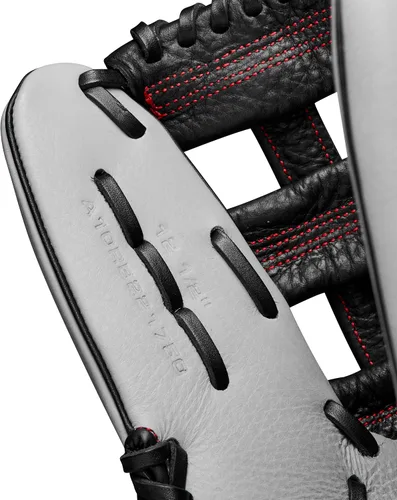 Vista 9 de Wilson 2024 A1000 - Guantes de béisbol de fuera del área, 12.25" y 12.5