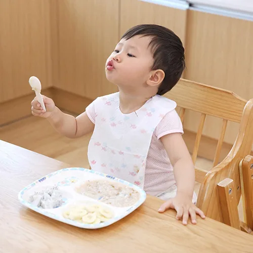 Vista 6 de Baby and Infant Disposable Travel Bibs - Soft, Leakproof, for Toddlers Babies, Feeding, Traveling, (60PCS)