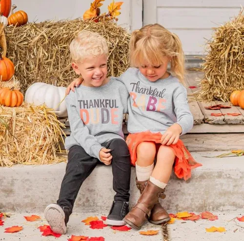 Vista 2 de Ropa de Halloween para bebé y niña, sudadera con estampado de letras, cuello redondo, suéter de manga larga