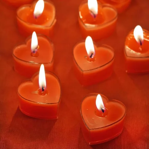 Vista 2 de Efavormart - Paquete de 12 velas de té con forma de corazón rojo para cumpleaños, propuesta, boda, fiesta, compromiso y decoración de mesa Blanco