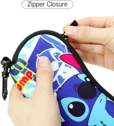 Vista 5 de PERFECTSIGHT Funda Kawaii para lentes, funda de neopreno con cremallera y clip, bonita bolsa de viaje para lentes de sol suaves para mujeres y niños