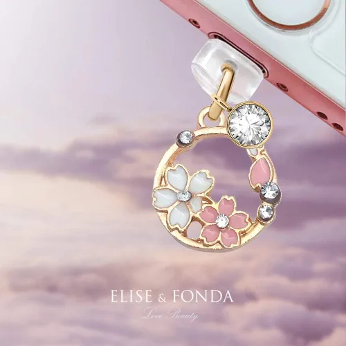 Vista 2 de ELISE & FONDA CP85 Puerto de carga USB Anti polvo Plug Little Cherry Blossom Garland Colgante Colgante Teléfono Charm para iPhone 12/11/XS