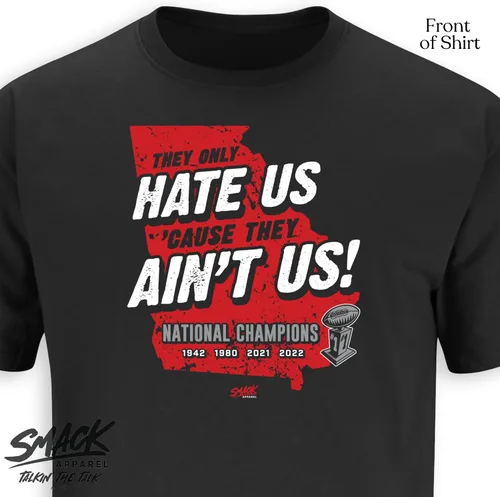 Vista 4 de ¡Solo nos odian porque no son como nosotros! Camiseta para fanáticos del Georgia College (SM-5XL)