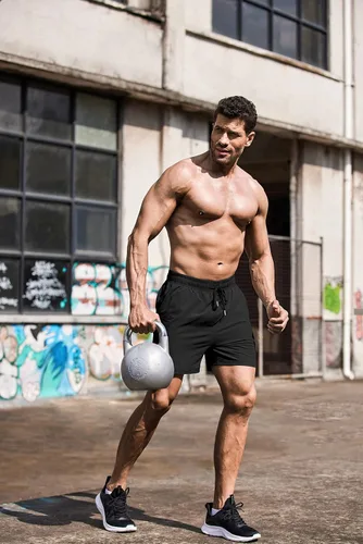 Vista 3 de COOFANDY Pantalones cortos deportivos para correr para hombre de 5 pulgadas, paquete de 2 pantalones cortos de entrenamiento para gimnasio