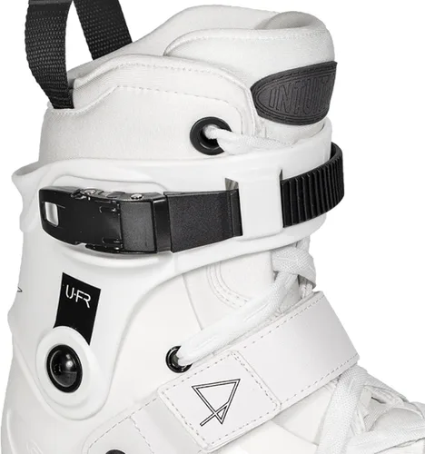 Vista 2 de UFR Street AP 2023 intuition boot white