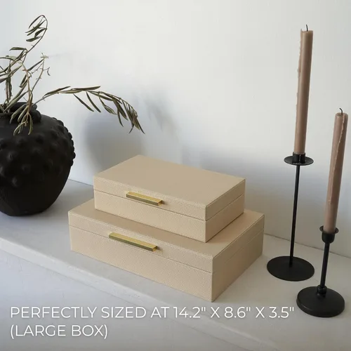 Vista 4 de ZICOTO Moderno juego de 2 cajas de almacenamiento decorativas con asas de metal negro, caja organizadora de joyas de piel sintética, caja