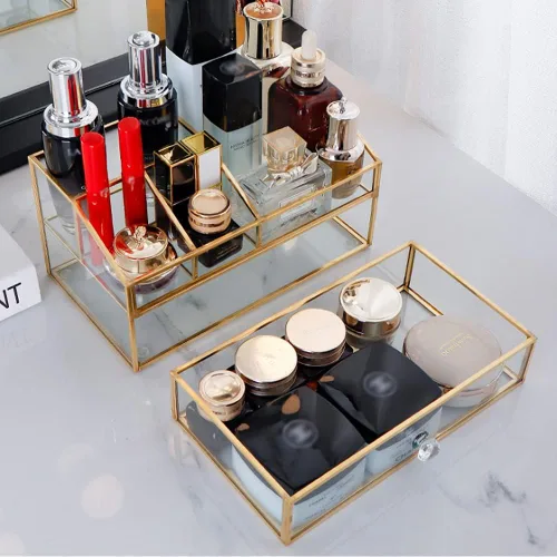 Vista 6 de YUEHUA Organizador de maquillaje de cristal, organizador de brochas de maquillaje transparente, caja de exhibición de joyas, esmalte de uñas dorado