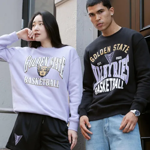 Vista 5 de Ultra Game Women's WNBA Official Super Soft Oversized Crew Sweatshirt