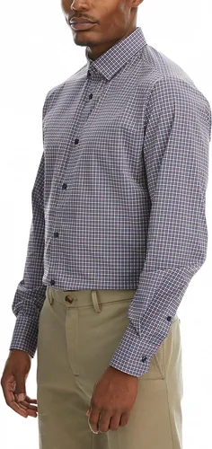 Vista 3 de Haggar Men's Classic Fit Performance Button Down Shirt