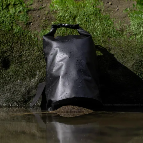 Vista 9 de Ho Stevie! Bolsa seca impermeable resistente - Mantiene tus cosas secas, en viajes de surf, campamento o cualquier aventura (negro, 5L)