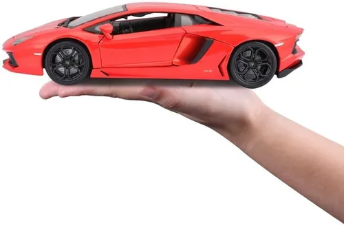 Vista 6 de Bburago Lamborghini LP 700-4 Escala 1:18 Vehículo fundido a troquel (los colores pueden variar)