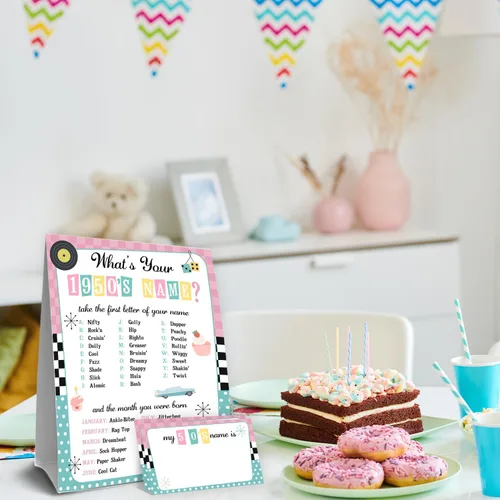 Vista 5 de ¿Cuál es tu nombre de los años 50 Juego, 1 señal de doble cara y 30 tarjetas adhesivas, Juegos de fiesta de cumpleaños retro para niños y adultos