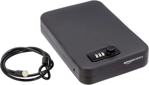Vista 10 de Amazon Basics Caja fuerte de seguridad portátil con cerradura, caja fuerte pequeña con código, para dormitorio universitario, hogar, cerradura
