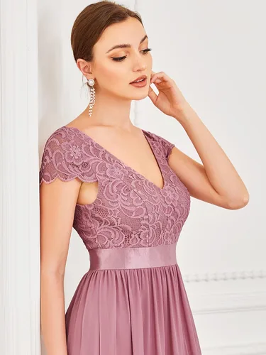 Vista 5 de Ever-Pretty Elegante vestido de dama de honor de gasa con cuello en V y manga corta para mujer 057B