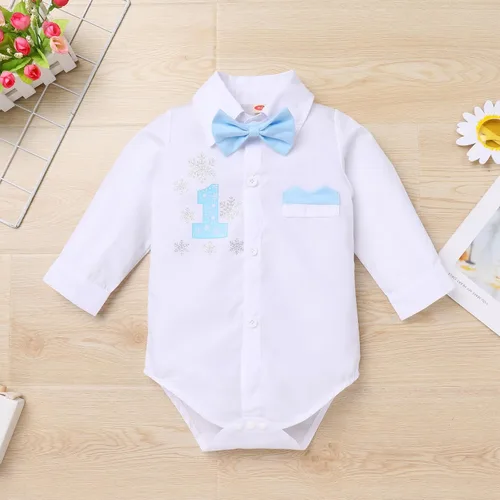 Vista 11 de IBTOM CASTLE Traje de invierno para bebé niño con copos de nieve para primer cumpleaños, mameluco con estampado de pastel y pantalones largos