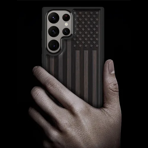 Vista 2 de Carveit Funda de madera para Galaxy S24 Ultra, bandera americana Bandera americana-Madera oscura