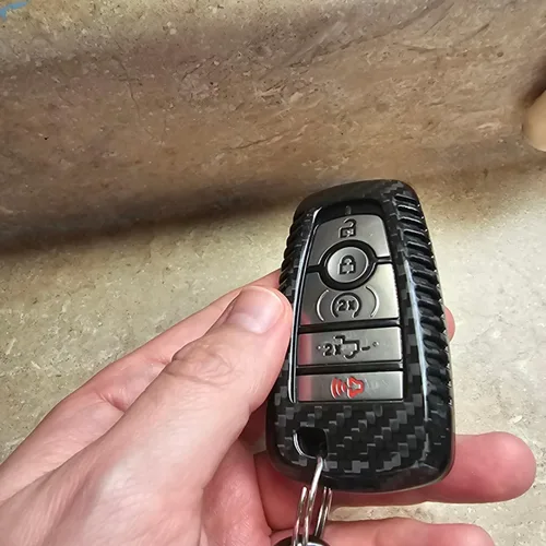Vista 7 de Cubierta de llavero de fibra de carbono para Ford F-150 F150 Bronco Raptor R Off-Road 2018 2019 2020 2021 2022 2023 2024, Solo para Raptor, Estuche