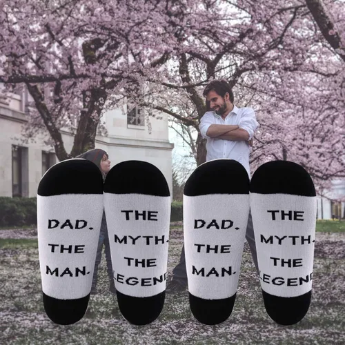 Vista 4 de LEVLO Calcetines de regalo para papá el día del padre el hombre el mito la leyenda calcetines divertido regalo para papá nuevo papá calcetines