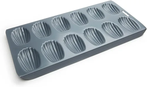 Vista 9 de Fox Run Sartén de madeleine de concha de vieira de acero inoxidable, 12 moldes para hornear galletas francesas