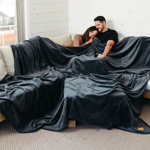 Vista 21 de Big Blanket Co Original Stretch Ballerina - Manta gigante extra grande de 6 x 6 pies, suave, elástica, lavable a máquina, se adapta a toda la familia
