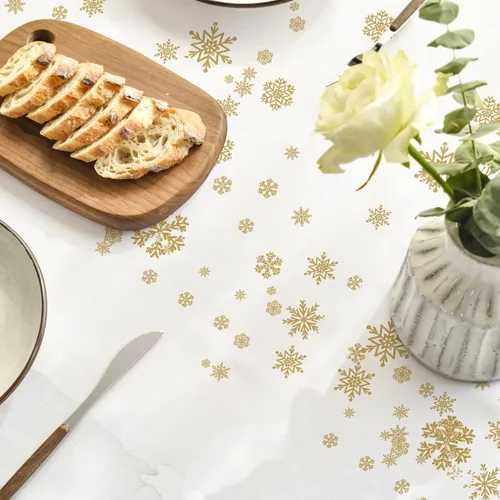 Vista 4 de Horaldaily Mantel de Navidad redondo de 60 x 60 pulgadas, ciervos nevados dorados, cubierta de mesa lavable para decoración de fiestas, pícnic, cenas