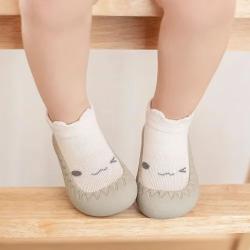 Vista 2 de Calcetines para bebés recién nacidos, zapatos de dibujos animados para el suelo, suela de goma suave, transpirable, para interiores y niñas