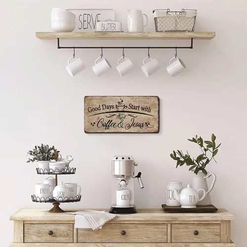 Vista 4 de Letrero de placa de madera rústica, decoración de pared con texto en inglés "Good Days Start with Coffee and Jesus", accesorios de barra de café