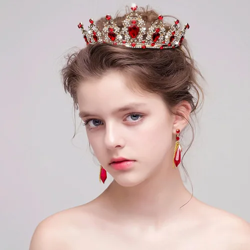 Vista 2 de WHAVEL Corona dorada de reina roja, corona de princesa con diamantes de imitación, accesorios para el cabello para cumpleaños, bodas, bailes