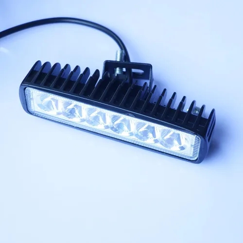 Vista 9 de Yibid Faro de trabajo LED de 18W para motocicleta, luz delantera antiniebla para Honda Yamaha Suzuki Bobber Cafe Racer Cruiser ATV, embarcaciones