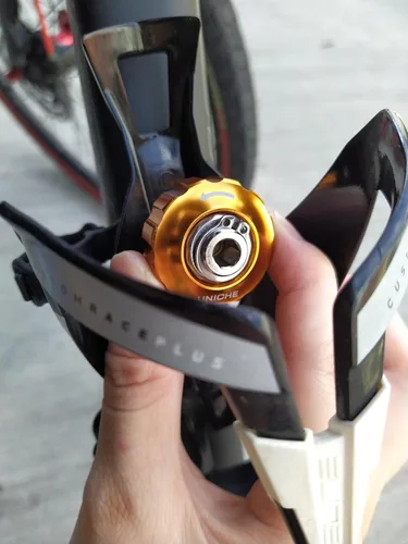 Vista 8 de Miniherramienta de trinquete continuo de bicicleta con función reversible. Kit de reparación multiherramienta para bicicletas de carretera