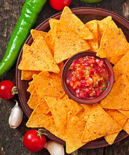 Vista 5 de Diana Nachos Snacks 3.52 onzas 3.53 oz - Chips de tortilla - Paquete de 12