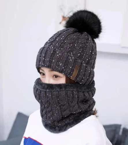 Vista 2 de IYEBRAO - Conjunto de gorro y bufanda de punto de invierno para mujer, lindo gorro de esquí con forro polar grueso, gorro de esquí cálido con pompón