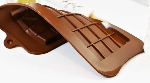 Vista 2 de Dubai Style KitKat - Molde para barra de chocolate, paquete de 3 moldes de silicona para dulces, antiadherentes, sin BPA, resistente al calor