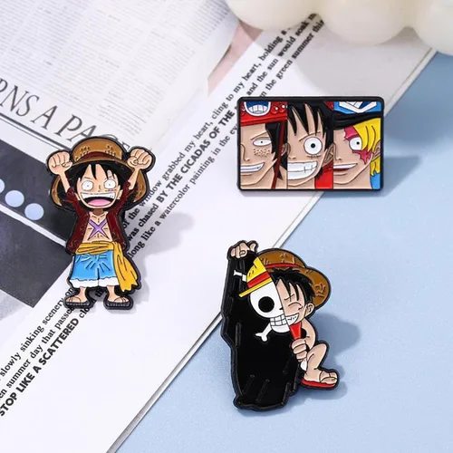 Vista 6 de Alfileres esmaltados de personajes de anime OnePiece Los pines de metal para cosplay de anime son perfectos para mochilas, bolsos, ropa y regalos