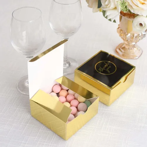 Vista 2 de Efavormart - Paquete de 25 cajas de regalo impresas en oro negro con texto en inglés "Thank You", 4 x 4 x 2 pulgadas, cajas de regalo de cartulina