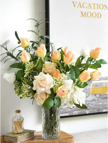 Vista 4 de FiveSeasonStuff Albaricoque rosado tallo largo de 21 pulgadas, rosas de tacto real, flores artificiales de seda, pétalos se sienten y se ven como