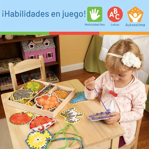 Vista 5 de Melissa & Doug. Juego de tarjetas de madera con paneles de doble cara y cordones a juego