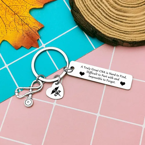 Vista 6 de Llavero de regalo para asistente de enfermería certificado, regalo de enfermería, para mujeres y hombres, certificado por la CNA, llavero inspirador