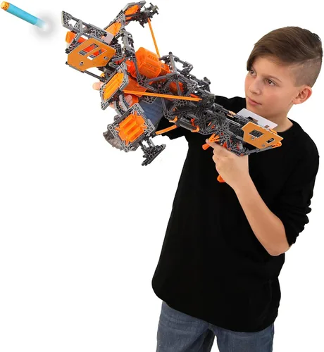Vista 3 de K'NEX Cyber-X C10 Crossover Legacy con motor – Explosiones de hasta 60 pies – 460 piezas, 7 construcciones, objetivos, 10 dardos – Gran regalo